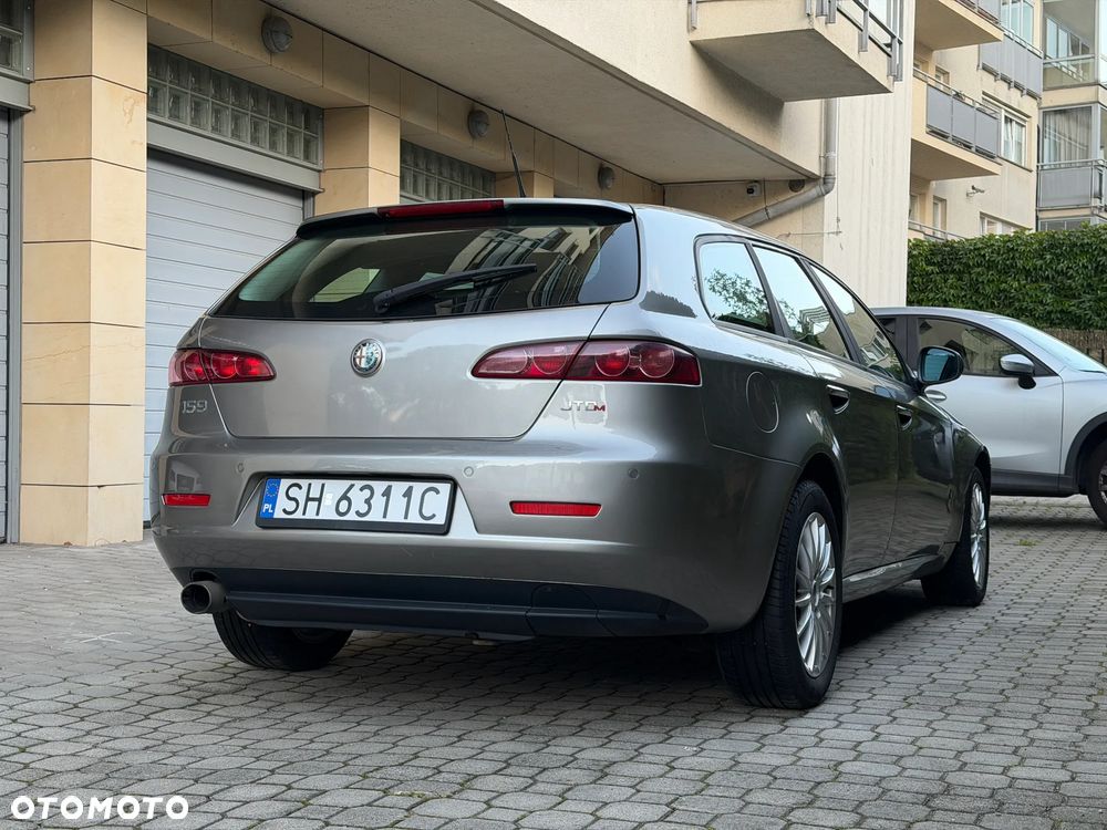 Alfa Romeo 159 1.9JTDM Q-ti - 4