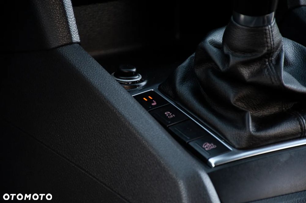Volkswagen Amarok 2.0 BiTDI BMT Highline - 19