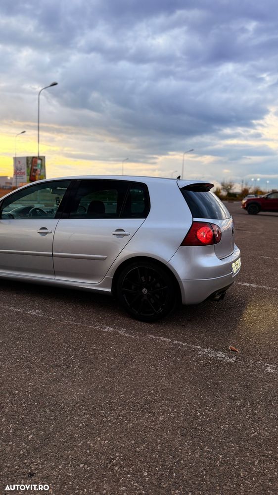 Volkswagen Golf 2.0 GTI DSG - 12