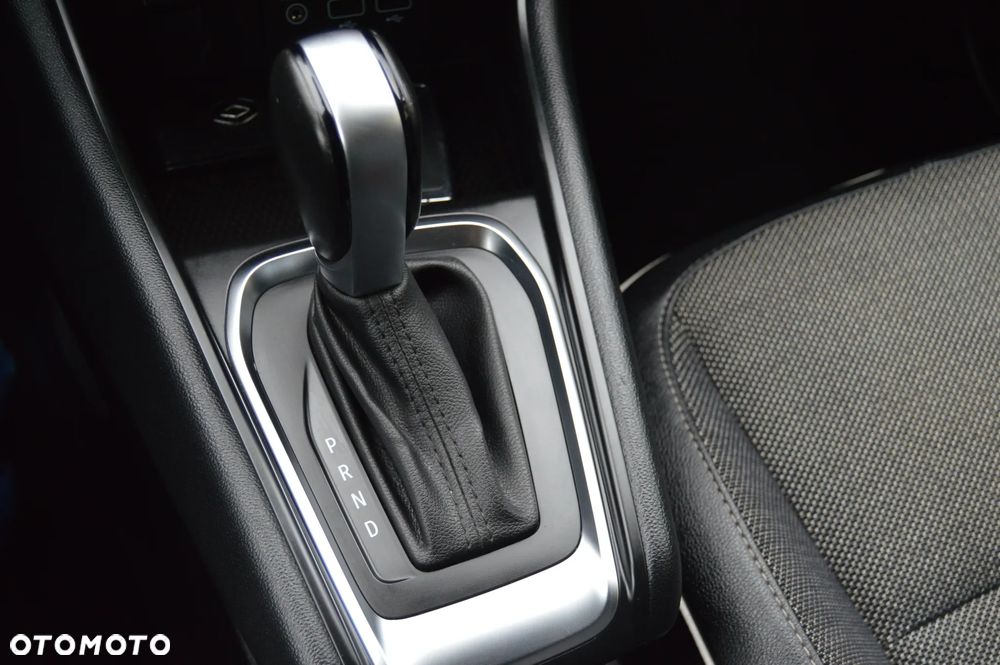 Renault Captur TCe 130 EDC GPF INTENS - 29