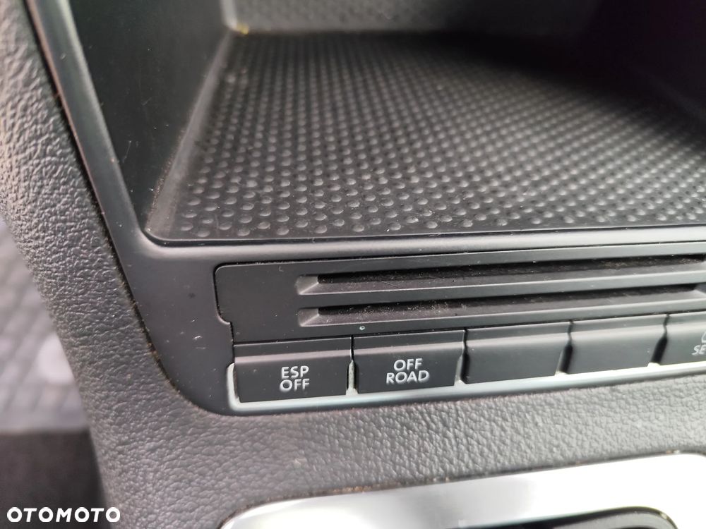 Volkswagen Tiguan 2.0 TDI 4Mot Sport DSG - 22