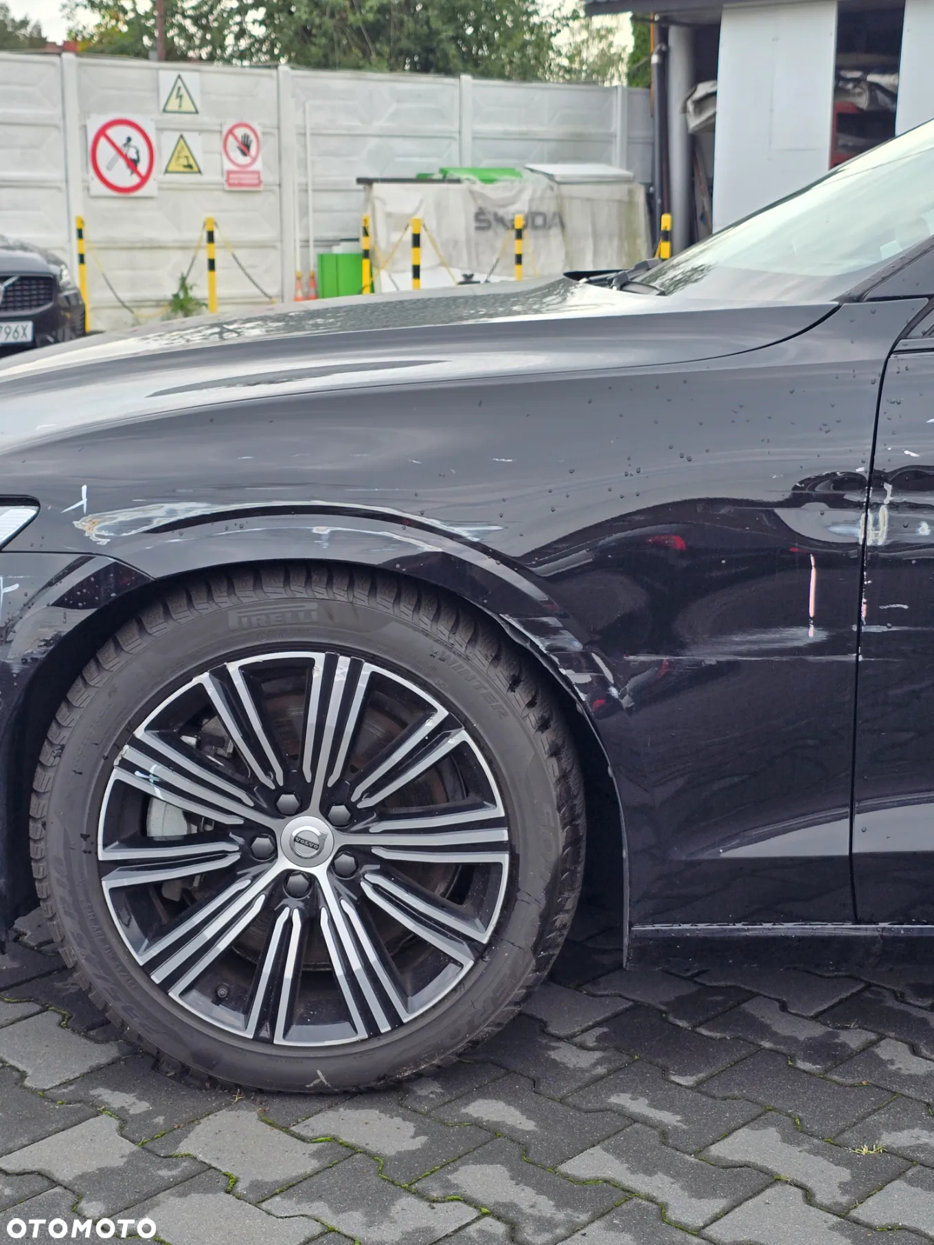 Volvo S60 B5 B AWD Ultimate Dark - 5