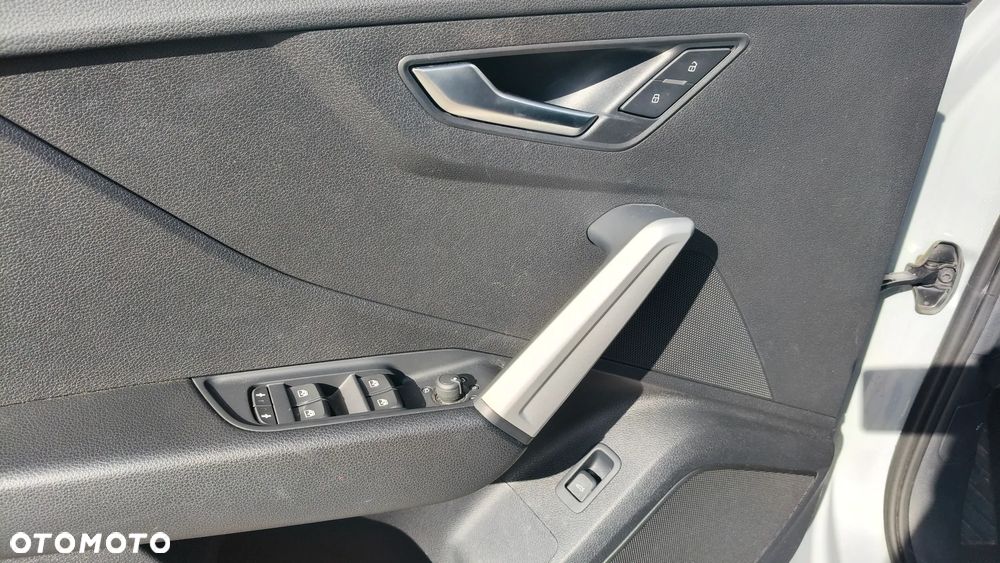 Audi Q2 40 TFSI Quattro S Line S tronic - 13