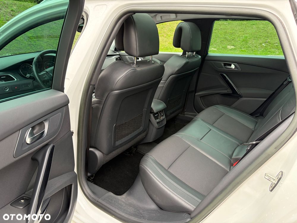 Peugeot 508 1.6 T Allure - 15