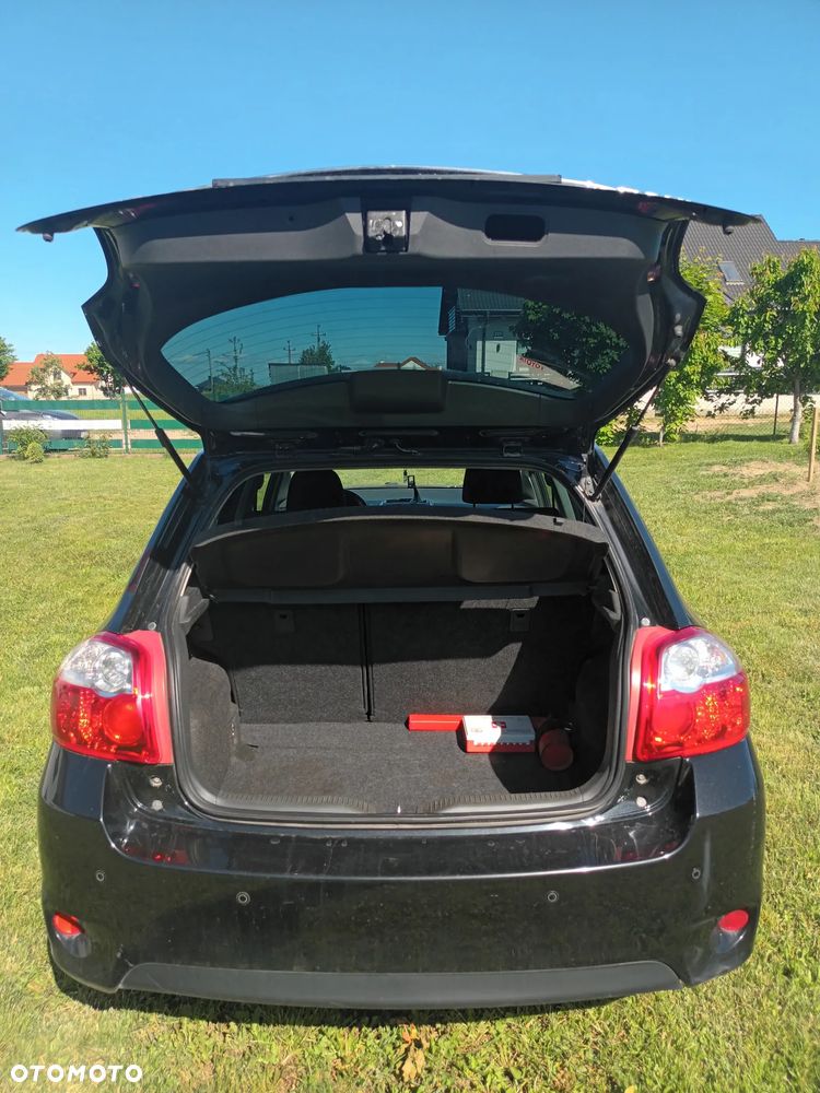 Toyota Auris 1.33 VVT-i Life - 12