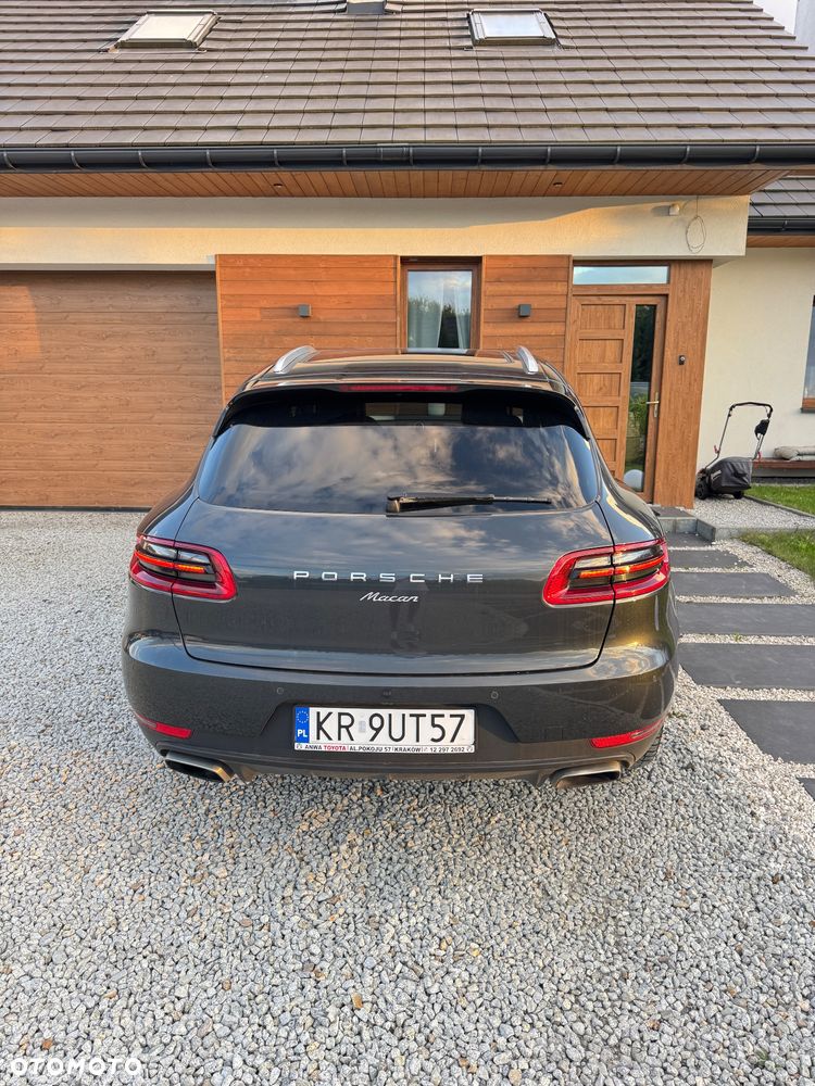 Porsche Macan - 4
