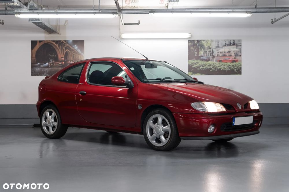 Renault Megane - 1