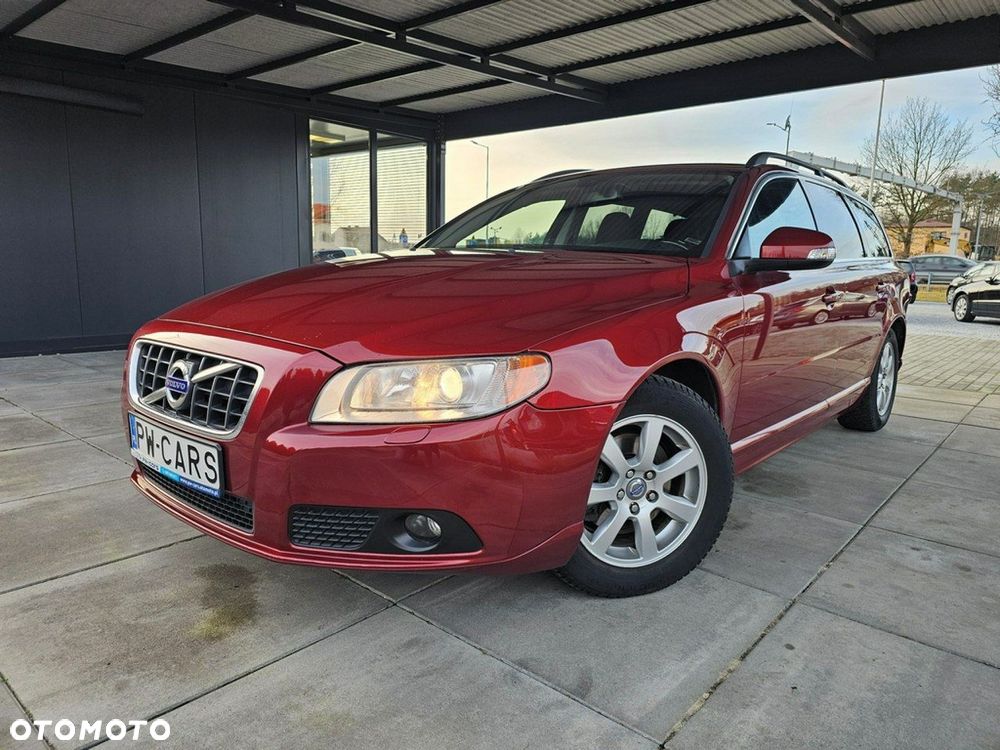Volvo V70 - 1