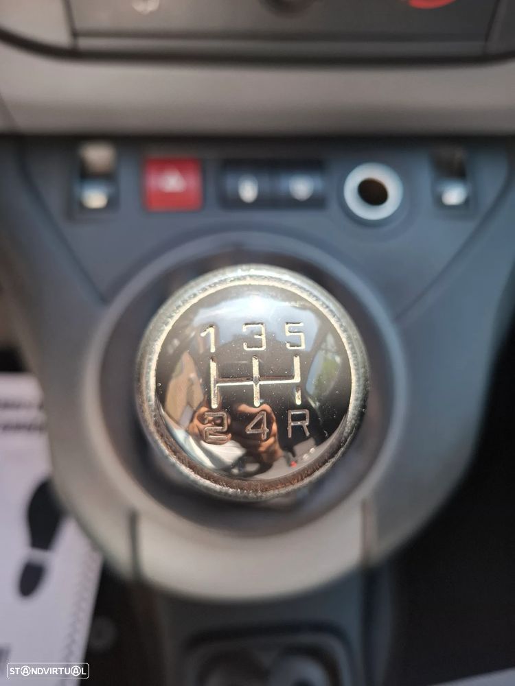 Peugeot Partner - 12