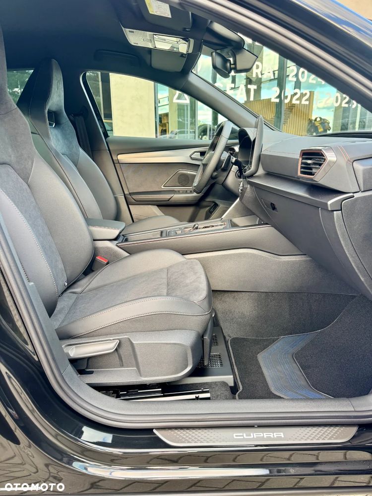 Cupra Formentor 2.0 TSI 4Drive DSG - 36