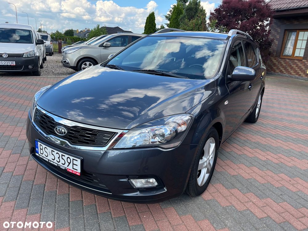 Kia Ceed 1.4 CVVT Attract - 19