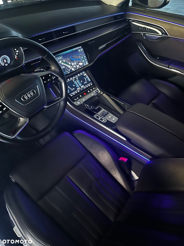 Audi A8 - 22