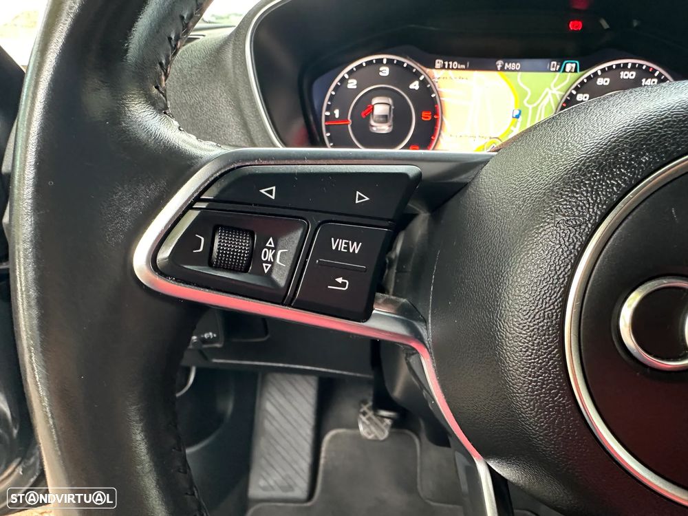 Audi TT Coupé 2.0 TDI S-line - 32