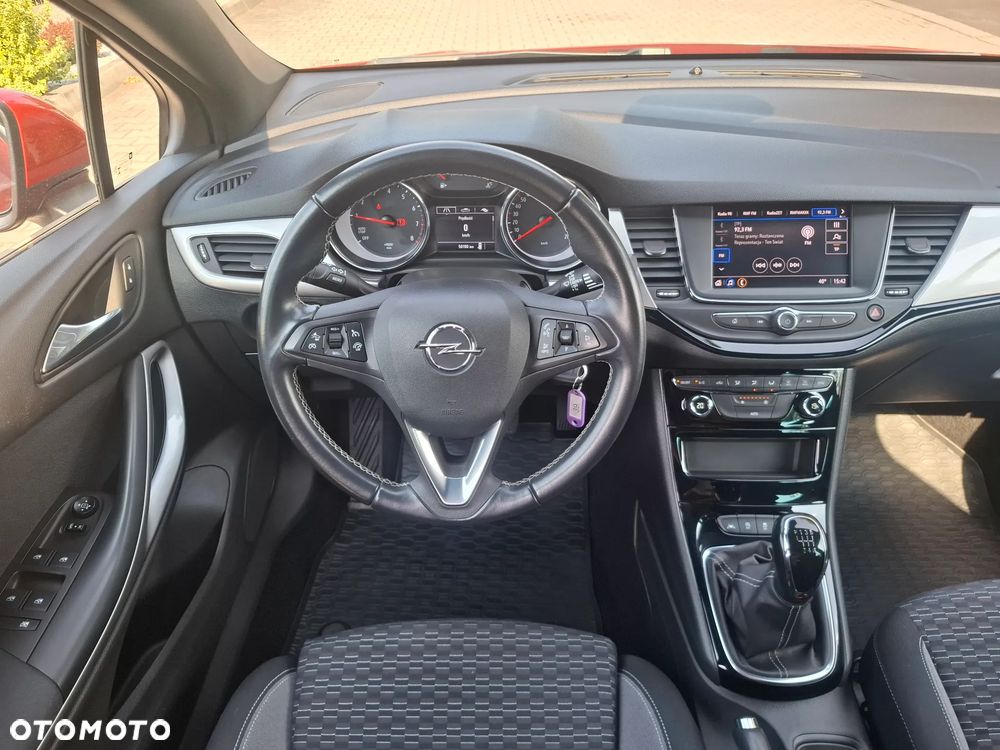 Opel Astra 1.2 T Edition S&S - 13