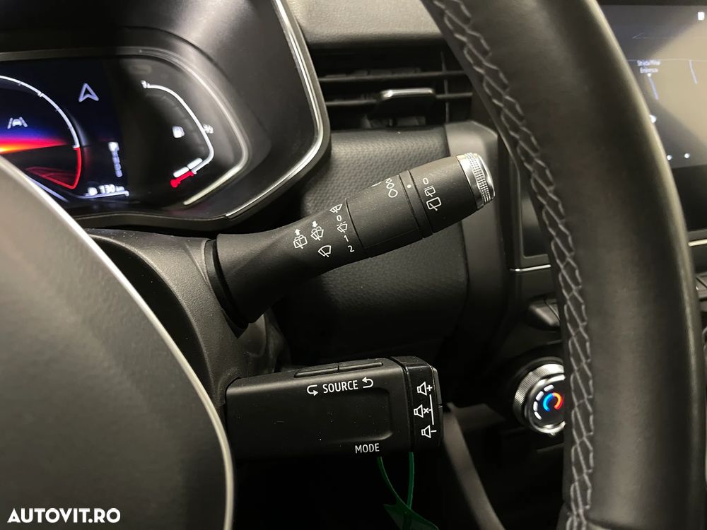 Renault Clio E-TECH Hybrid 140 BUSINESS EDITION - 20