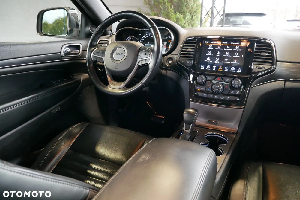 Jeep Grand Cherokee - 18