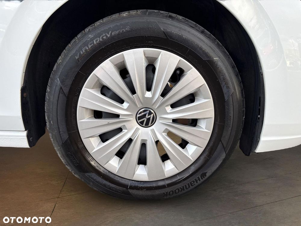 Volkswagen Golf - 18