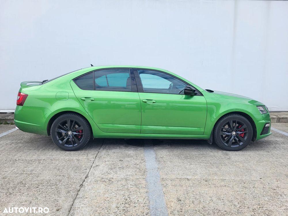 Skoda Octavia 2.0 TSI DSG RS - 7
