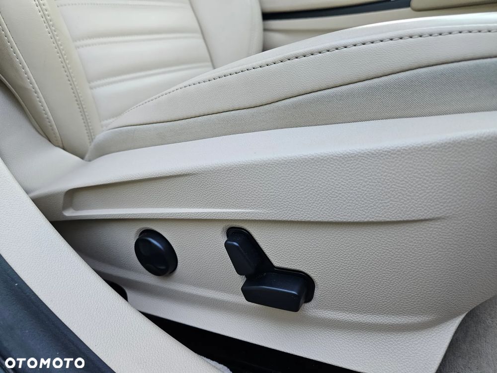 Alfa Romeo Giulia 2.0 Turbo 16V AT8 Veloce Ti - 31