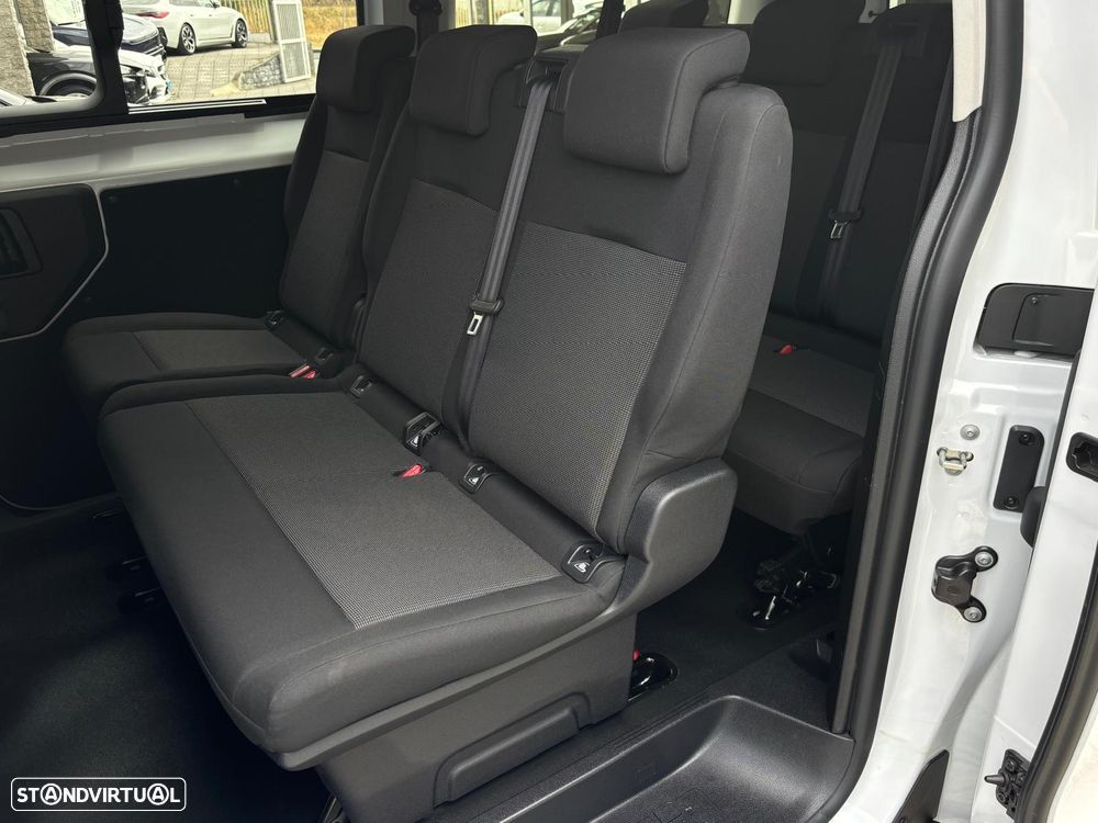 Peugeot e-Expert 75 kWh Semi-Vidrado Premium Long - 16