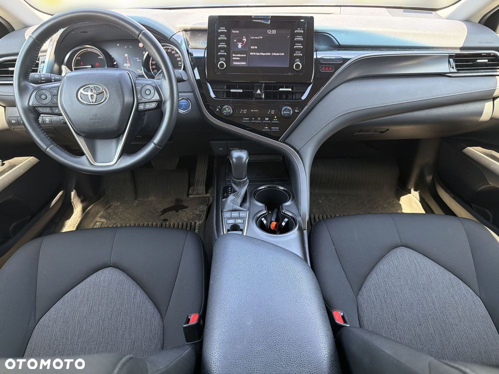 Toyota Camry 2.5 Hybrid Comfort CVT - 11