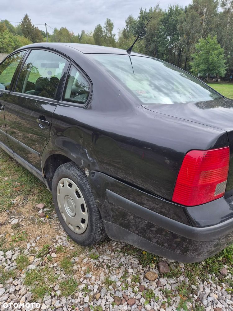 Volkswagen Passat 1.9 TDI - 7