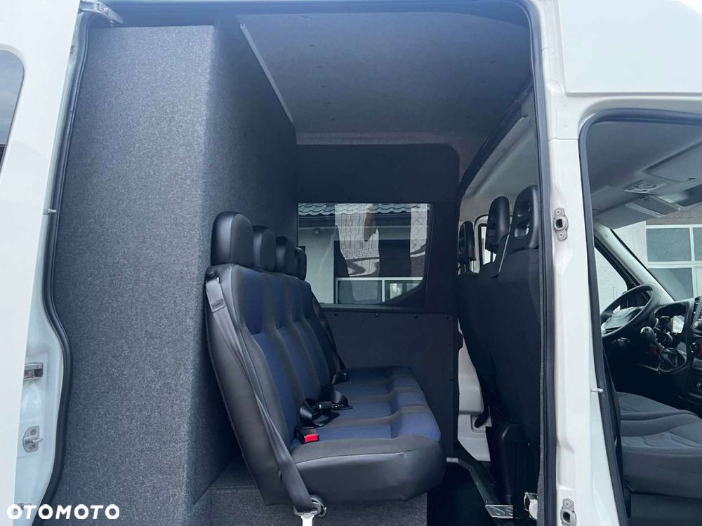 Iveco Daily Max 7 -osobowe - 38