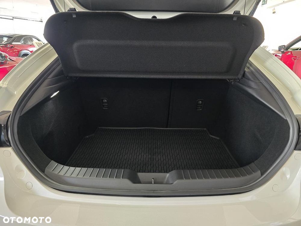 Mazda 3 2.0 mHEV Exclusive-Line - 5