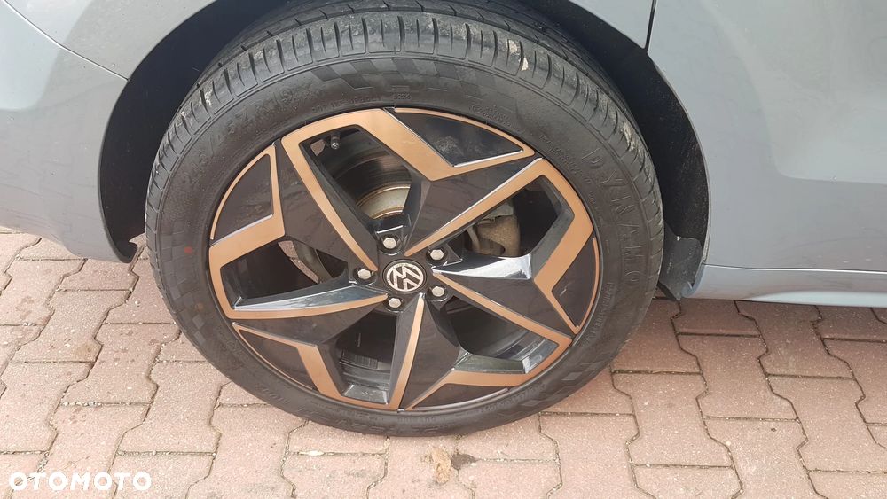 Volkswagen Sharan 2.0 TSI Highline DSG - 35