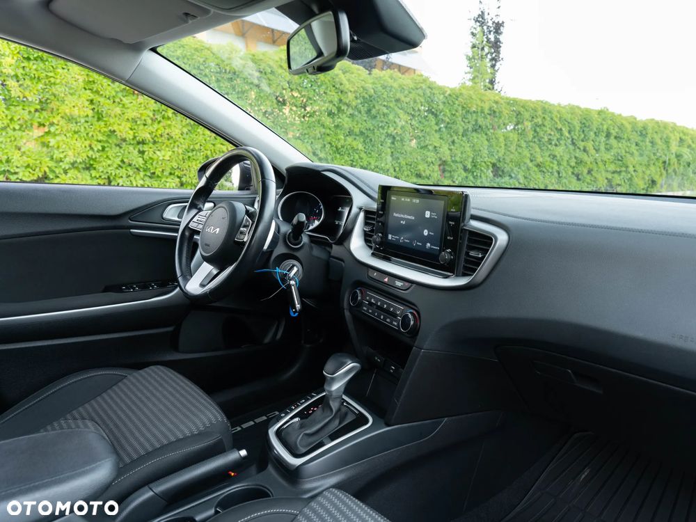 Kia Ceed 1.5 T-GDI M DCT - 21