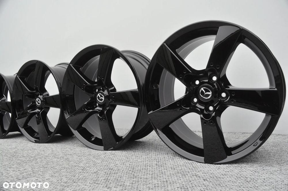 Felgi 8x18 5x114.3 Mazda 2 3 5 6 CX-3 CX-5 CX-7 CX60 CX-9 CX30 RX-8 - 8