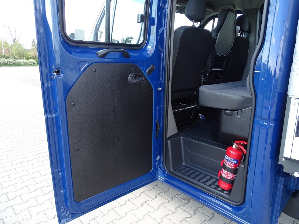 Renault Master 2.3 130 4x4 Brygadówka DOKA 7 Osób Skrzynia 3.18 m. UNIKAT! JEDYNY TAKI !! 51 Tyś km.!! - 30