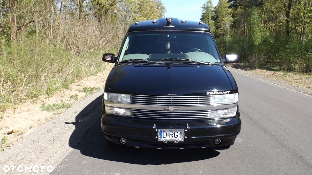 Chevrolet Astro - 3