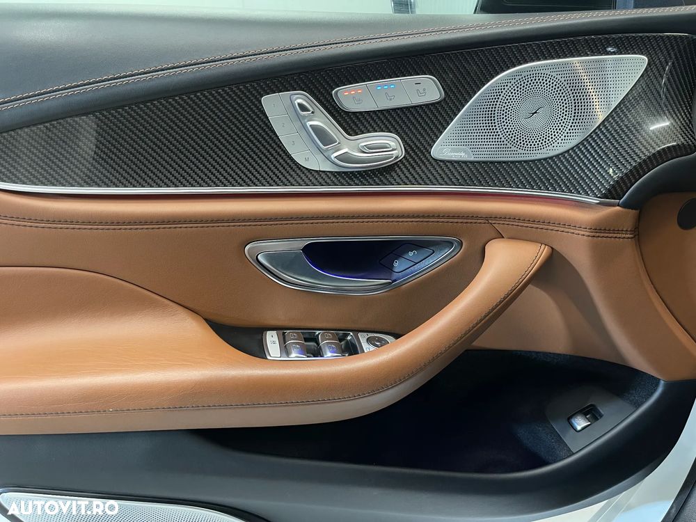 Mercedes-Benz AMG GT-S - 38