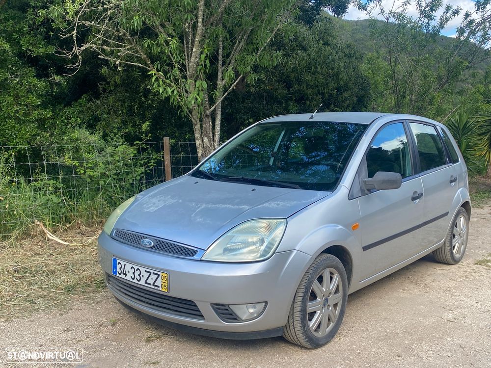 Ford Fiesta 1.25 Ghia - 3