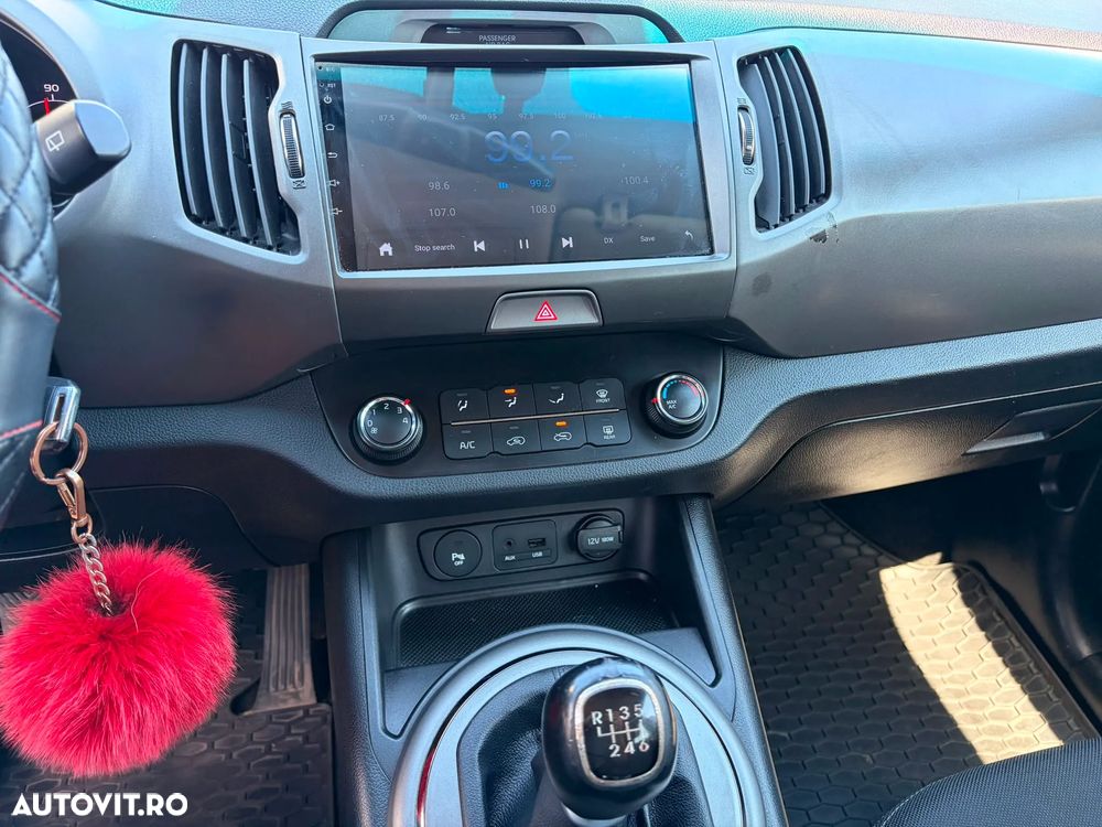 Kia Sportage - 10