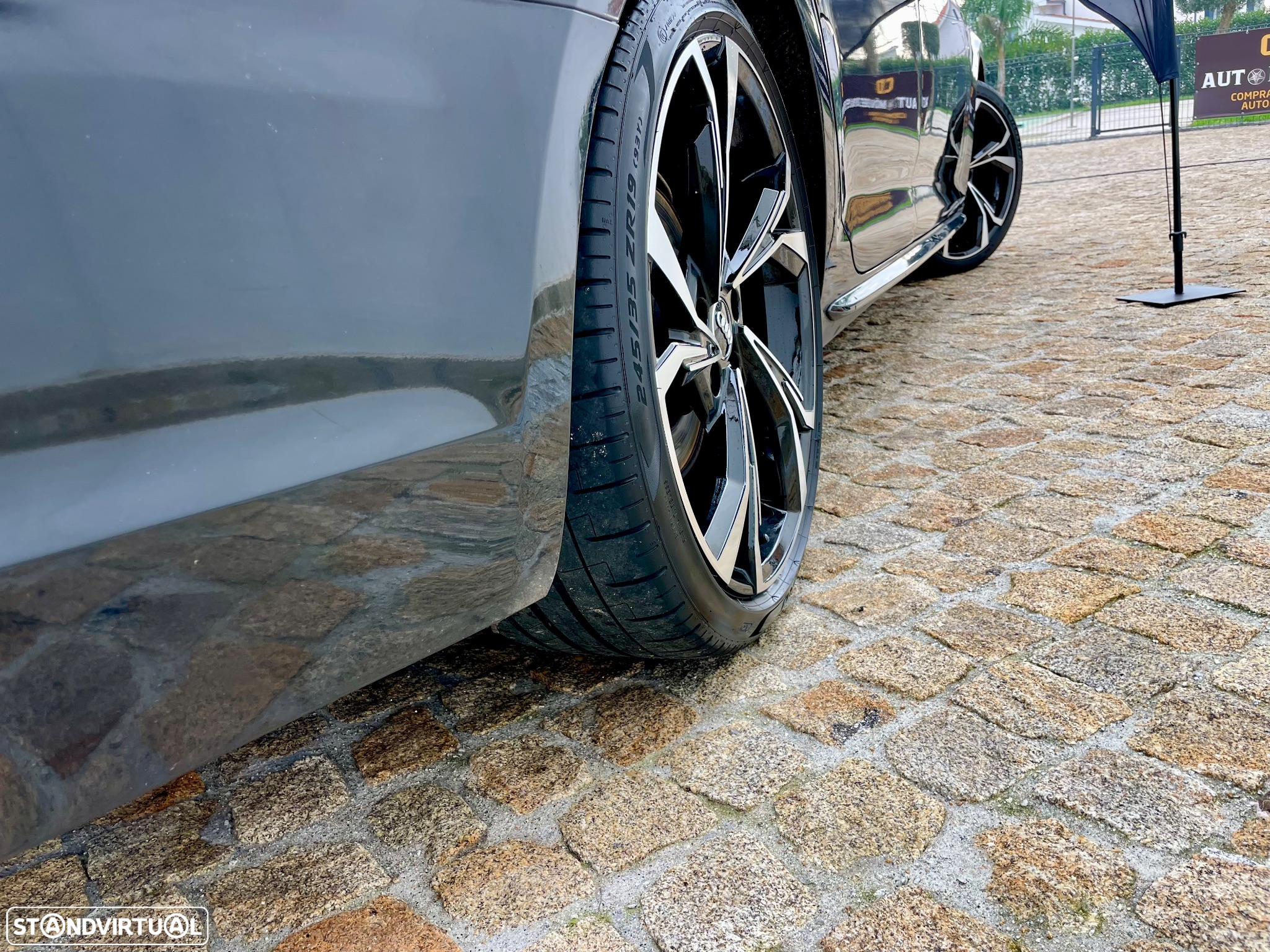 Audi A4 2.0 TDI Business Line S-line - 3