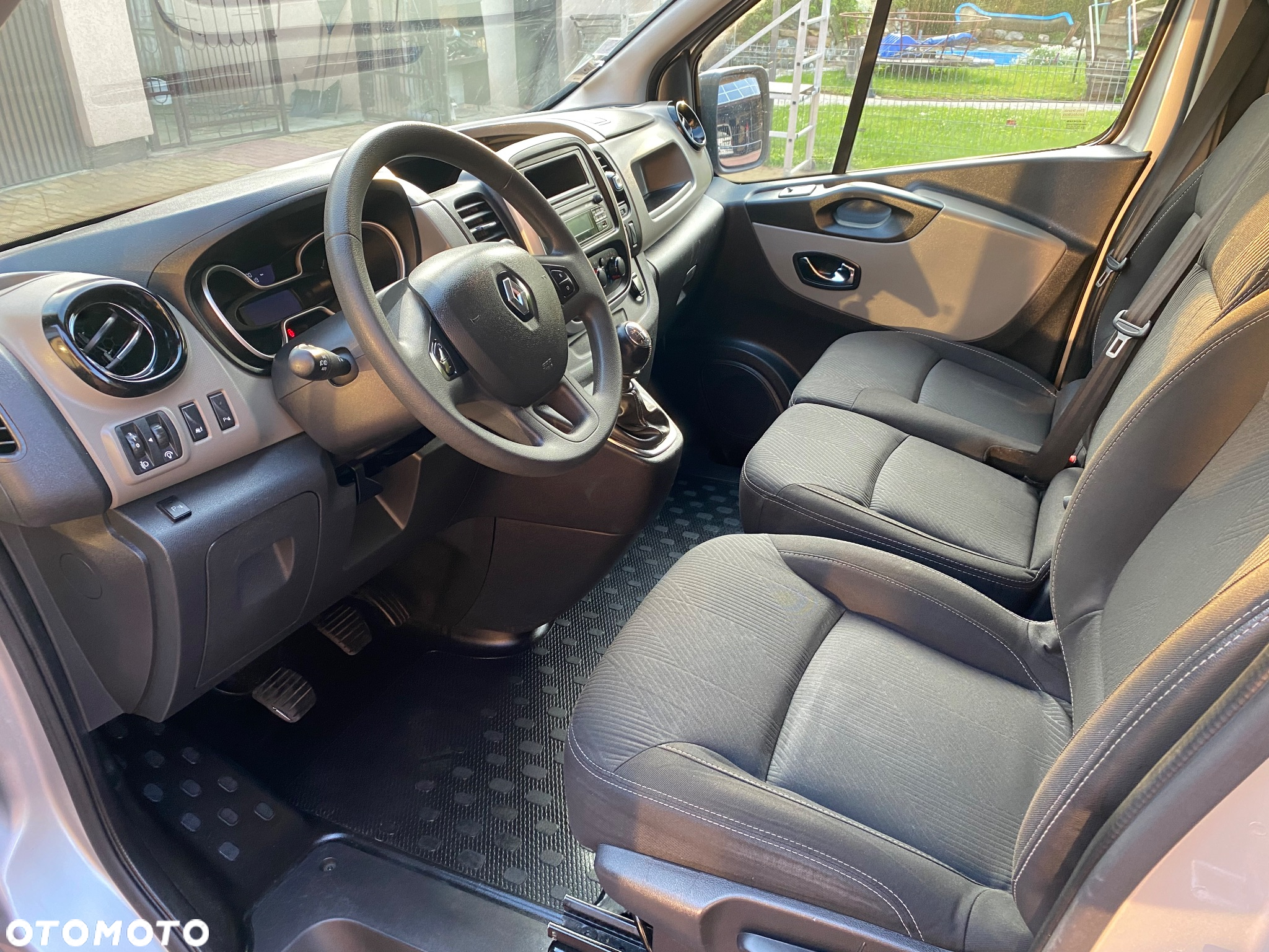 Renault TRAFIC L1 H1 profesjonalna zabudowa WARSZTATOWA - 20
