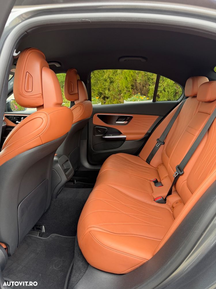 Mercedes-Benz C 220 d 9G-TRONIC AMG Line Advanced - 16