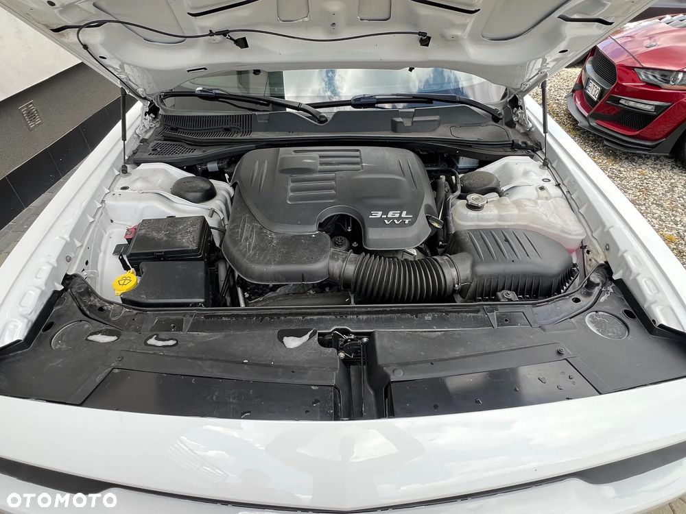 Dodge Challenger Automatik SXT Plus - 9