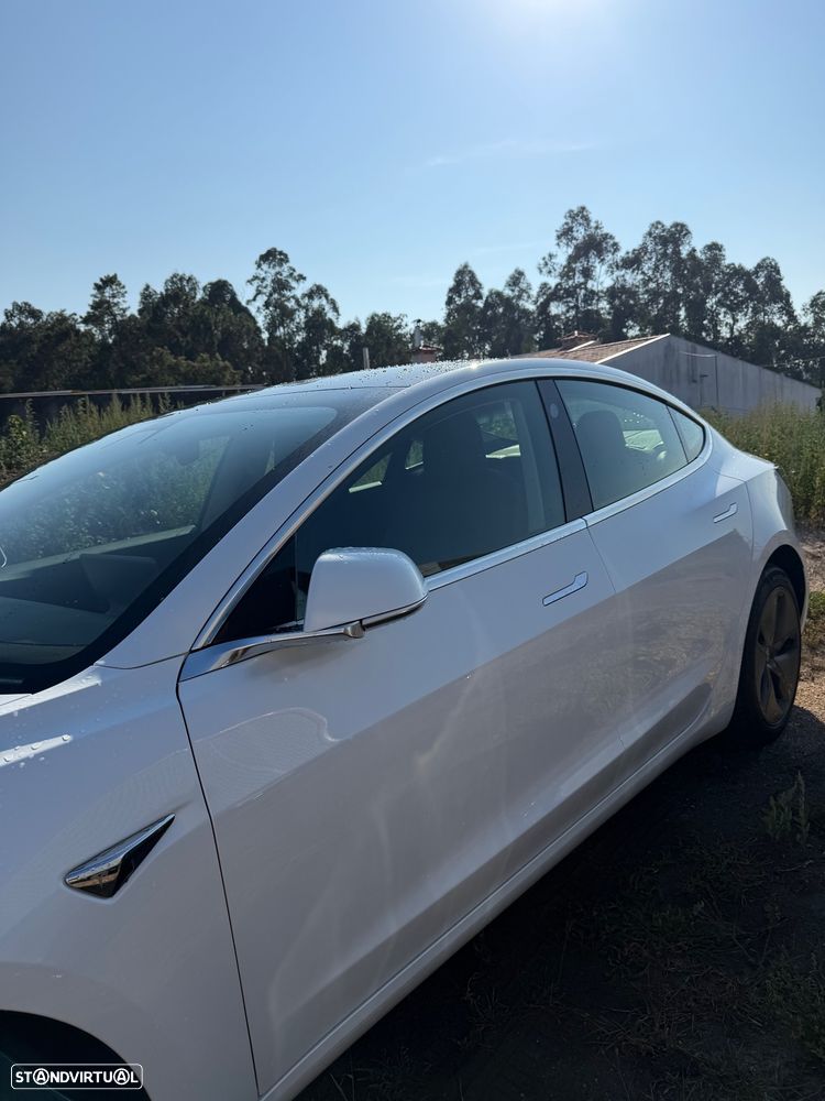 Tesla Model 3 Standard Range Plus RWD - 4