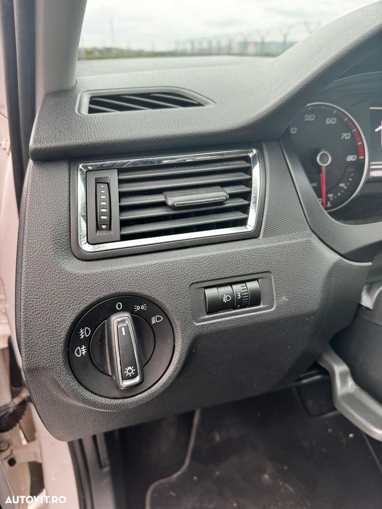 Seat Toledo 1.2 TSI Reference - 12