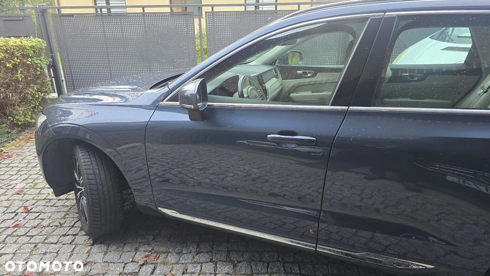 Volvo XC 60 - 4