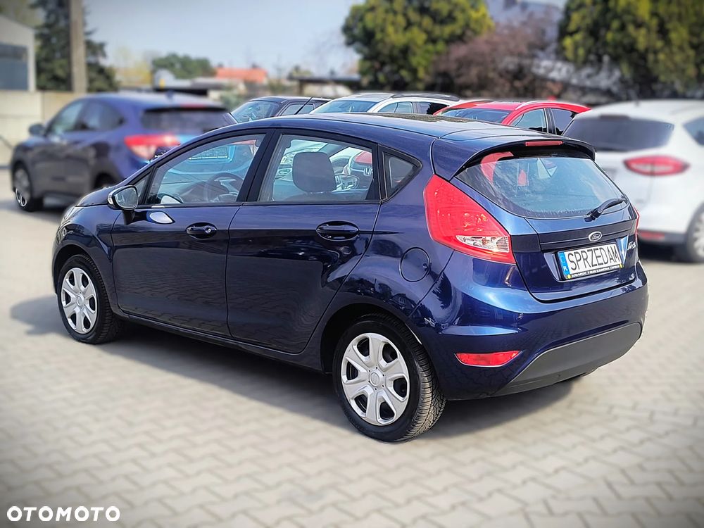 Ford Fiesta 1.25 Ambiente EU5 - 3