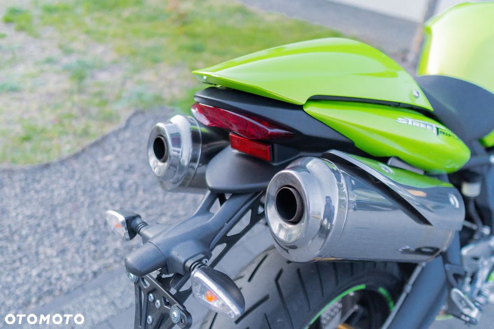 Triumph Street Triple - 28