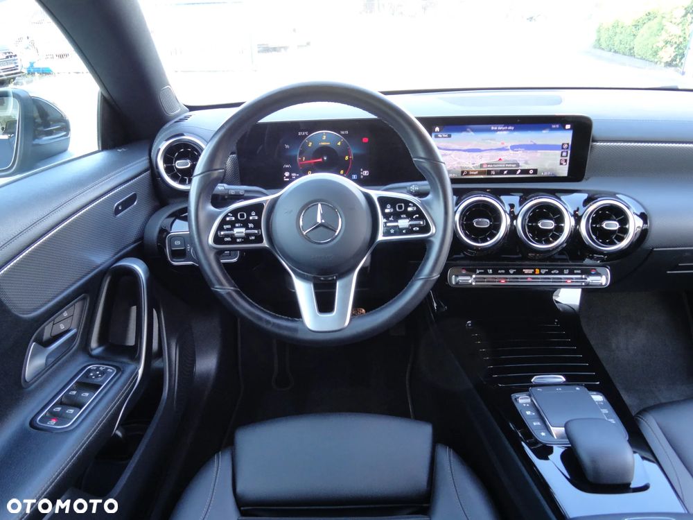 Mercedes-Benz CLA 200 d Shooting Brake 8G-DCT Edition Progressive Line - 14