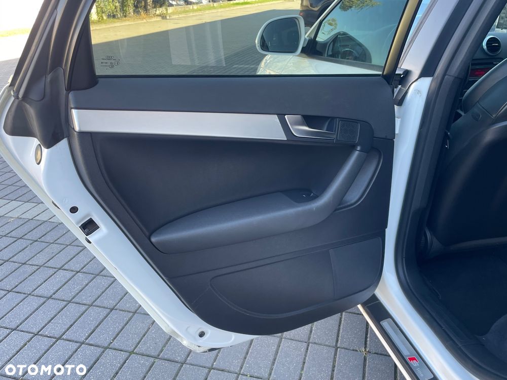 Audi A3 Sportback - 21