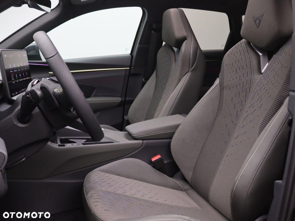 Cupra Terramar 1.5 e-Hybrid DSG VZ Tribe Edition - 4