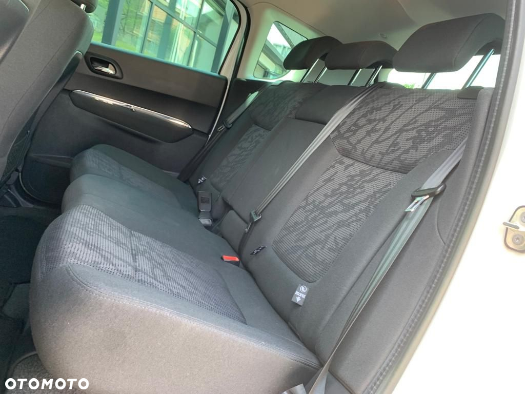 Peugeot 3008 1.6 Premium - 9