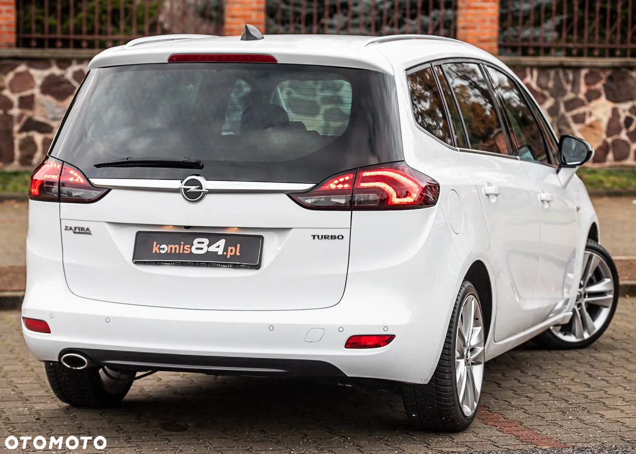 Opel Zafira - 10